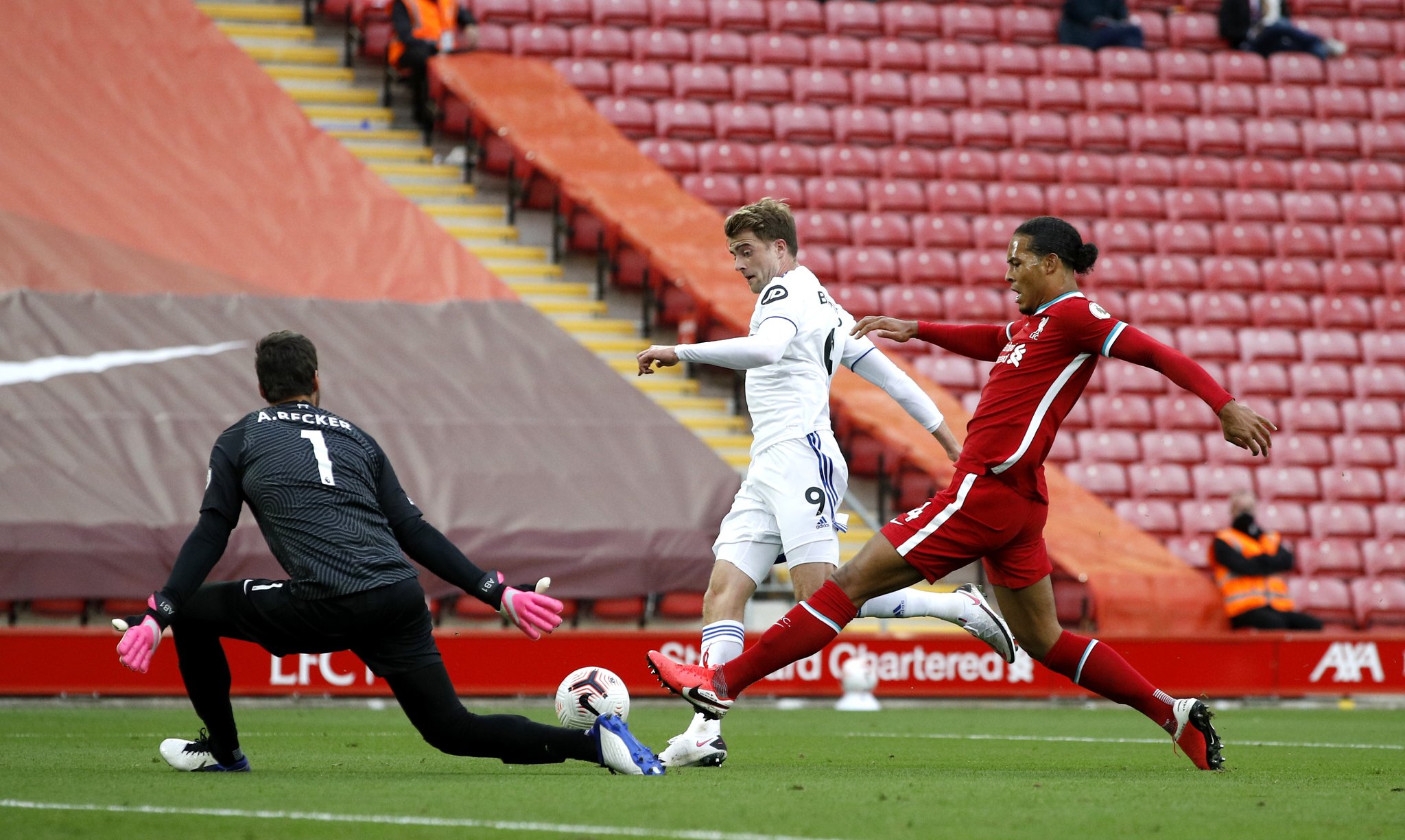 乎未给丁俊 乎未给丁俊